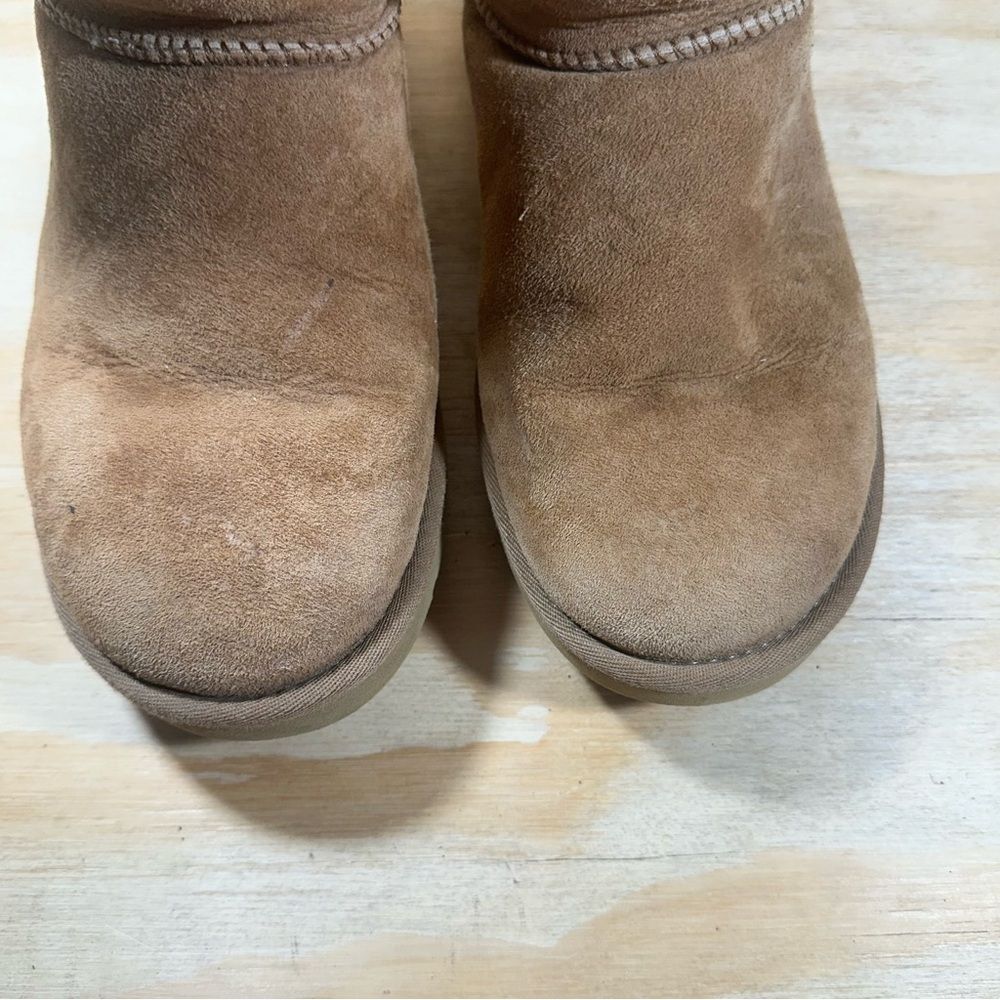 Ugg Bailey Button Tan Shearling Lined Boots Women… - image 4